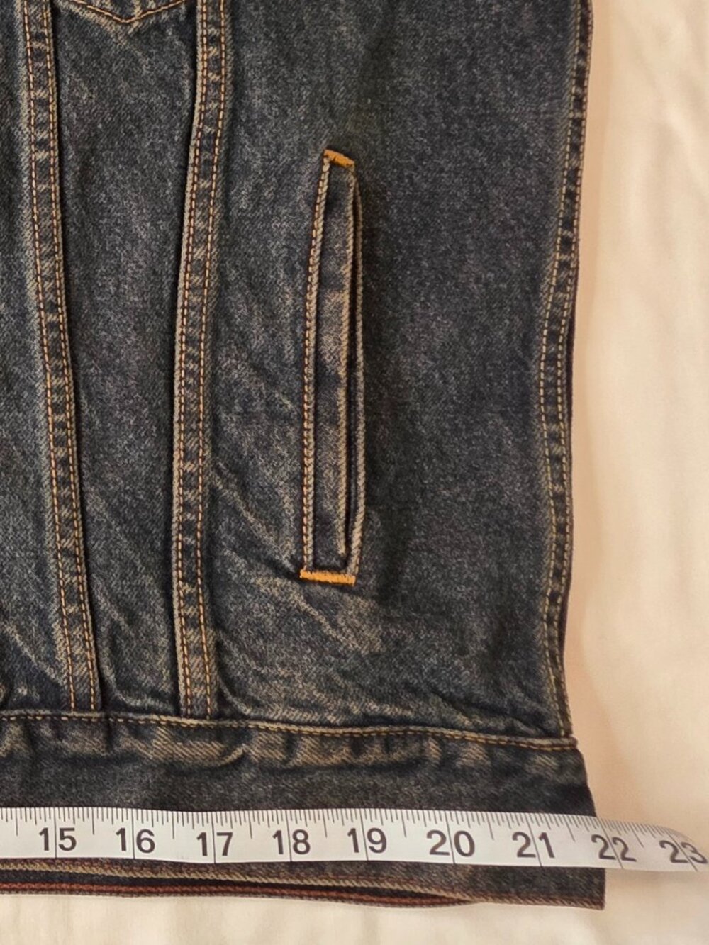 Signature by Levi Strauss Dark Wash Denim Trucker Jacket, Size men's Large - Picture 7 of 10